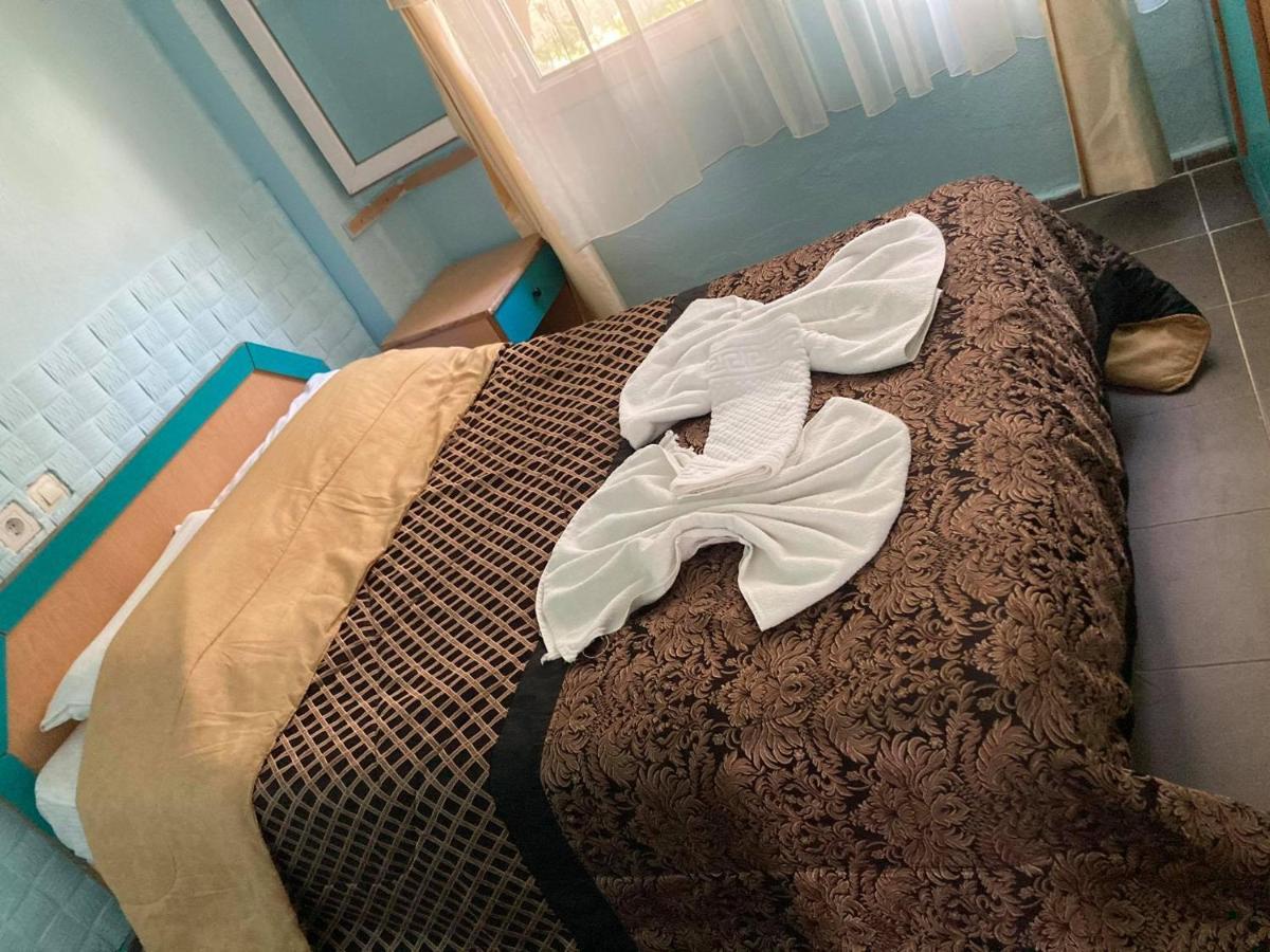 Palm Club Apart Otel Кушадасъ Екстериор снимка