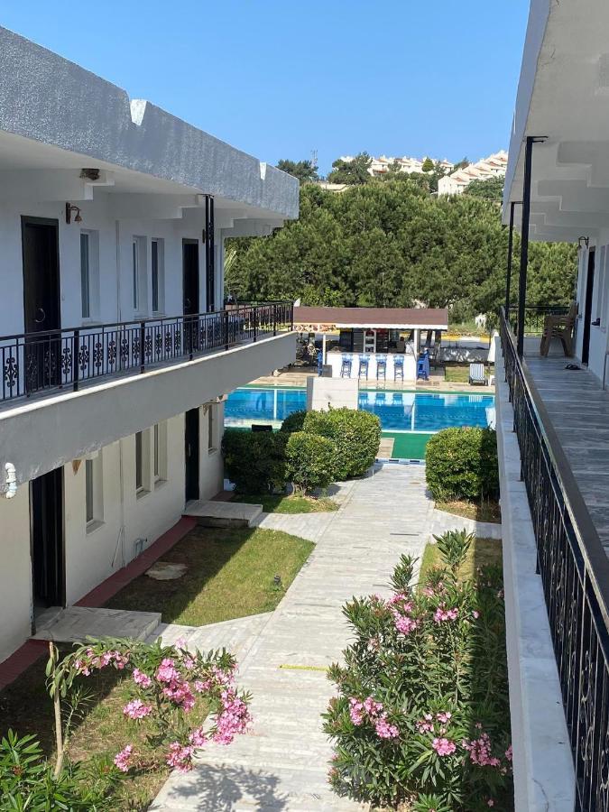 Palm Club Apart Otel Кушадасъ Екстериор снимка