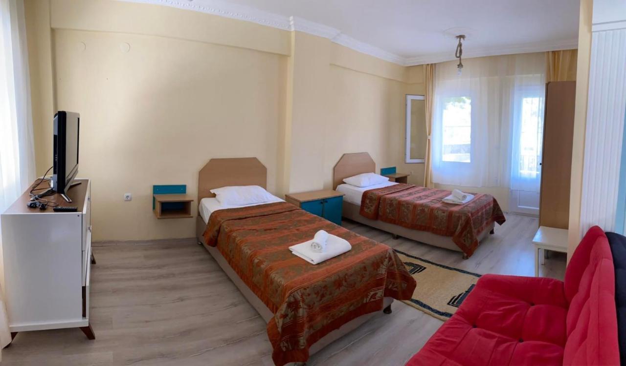 Palm Club Apart Otel Кушадасъ Екстериор снимка