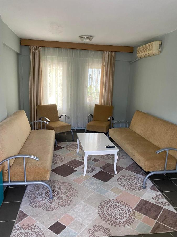 Palm Club Apart Otel Кушадасъ Екстериор снимка